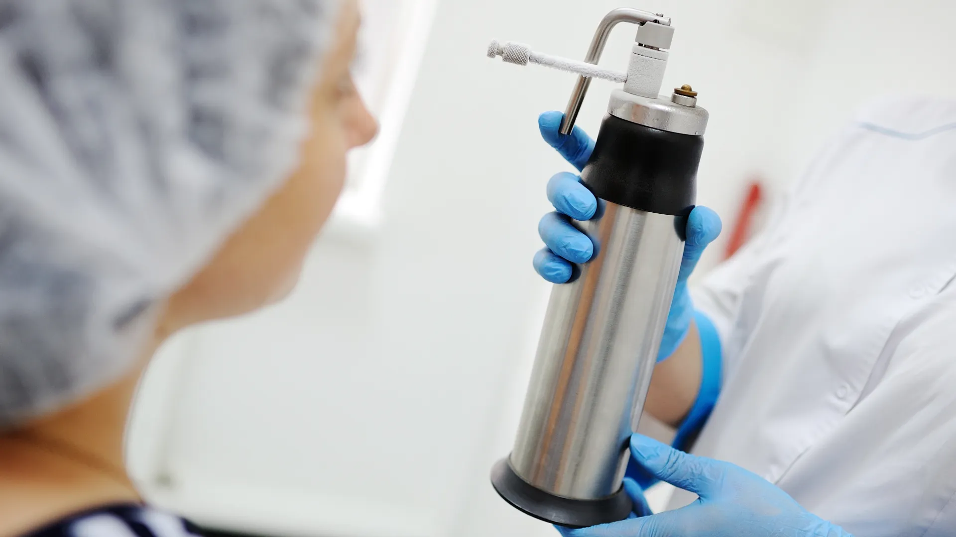 Εφαρμογή υγρού αζώτου για κρυοχειρουργική